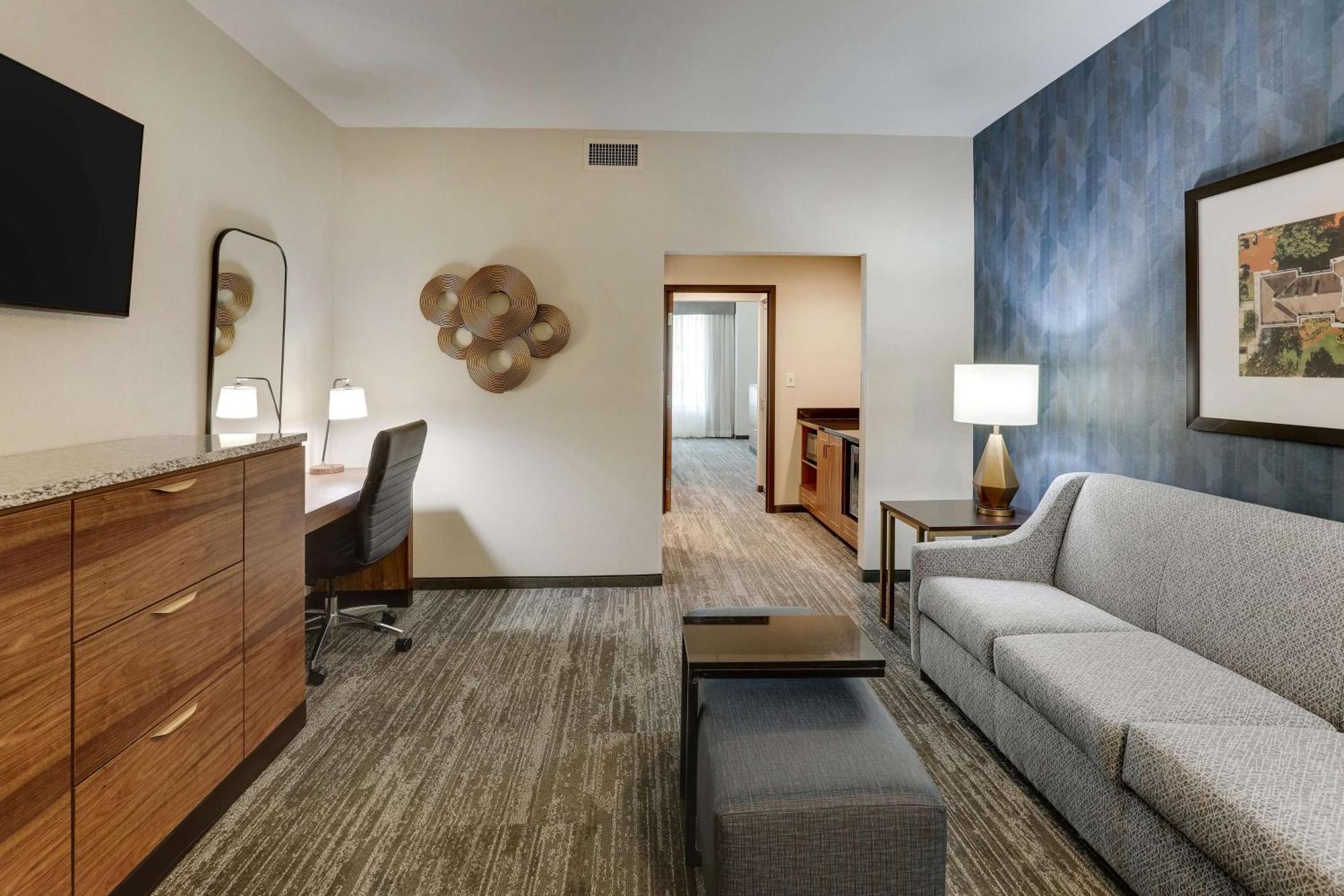 Drury Plaza Hotel Tallahassee Luaran gambar