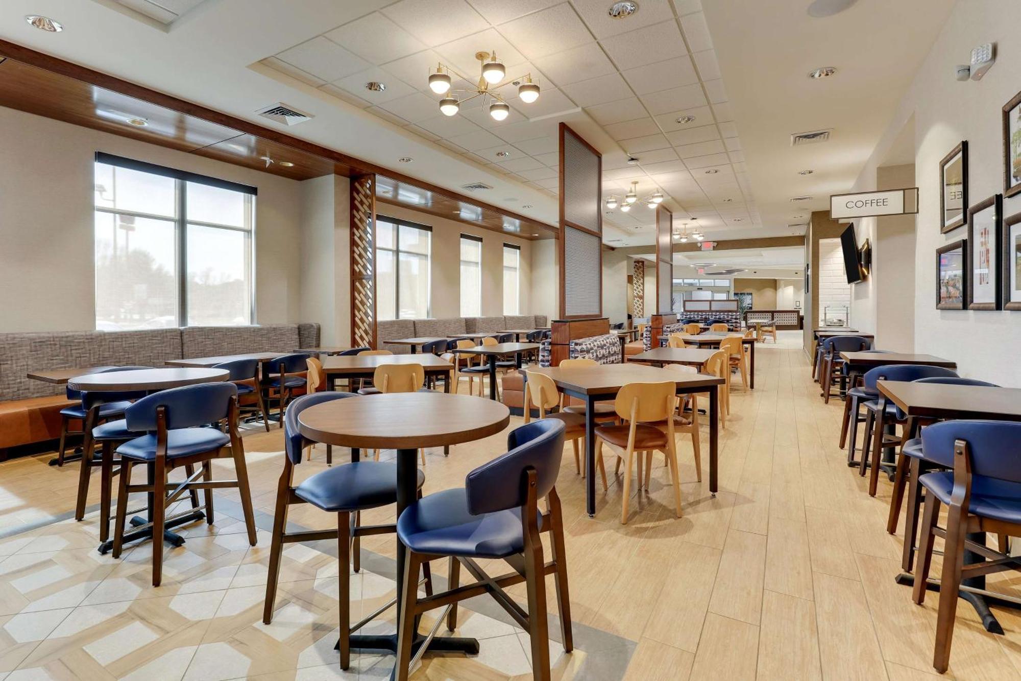 Drury Plaza Hotel Tallahassee Luaran gambar