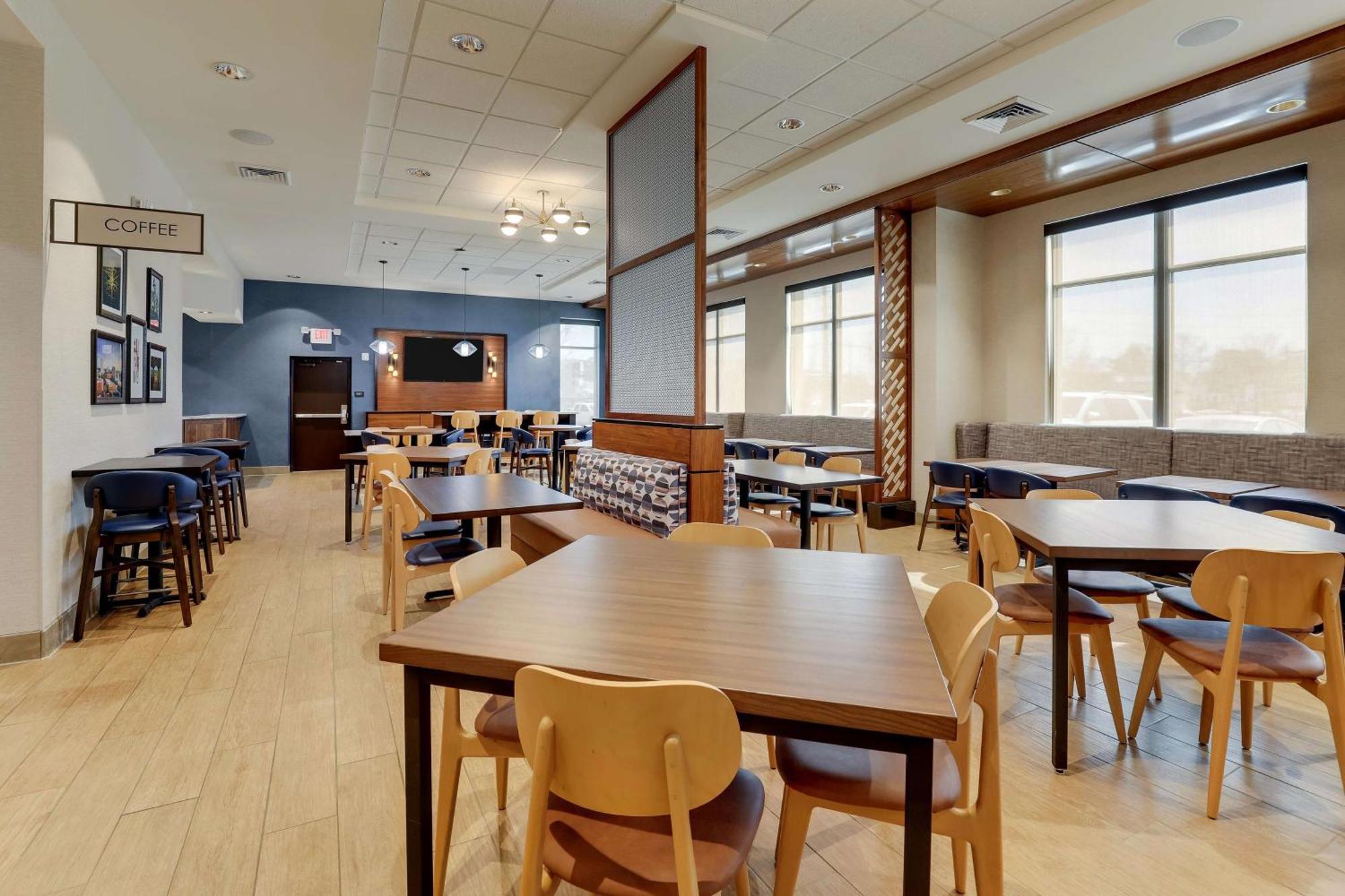 Drury Plaza Hotel Tallahassee Luaran gambar