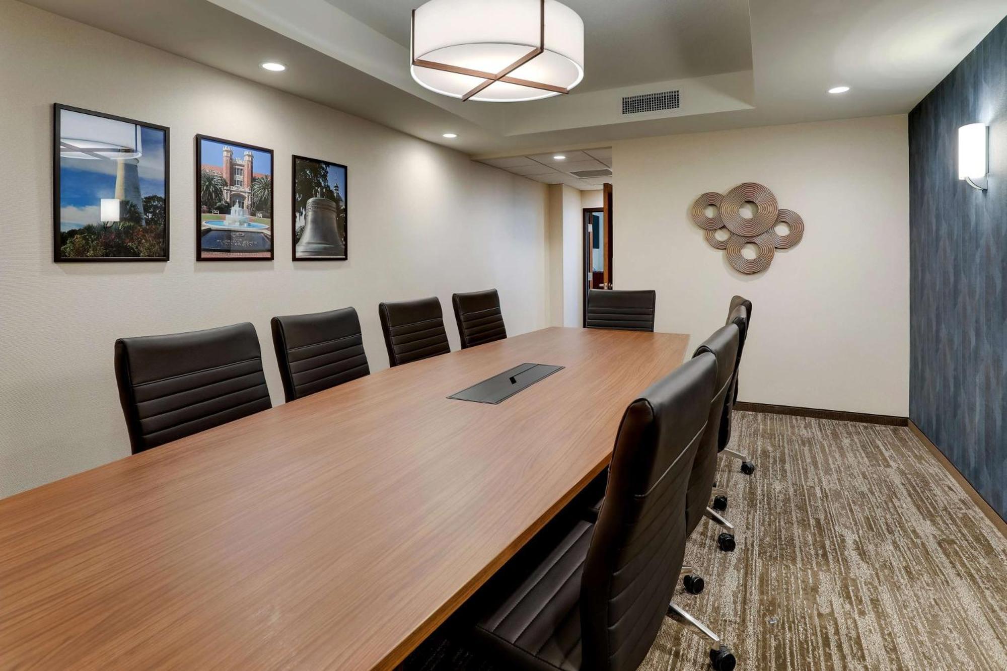 Drury Plaza Hotel Tallahassee Luaran gambar