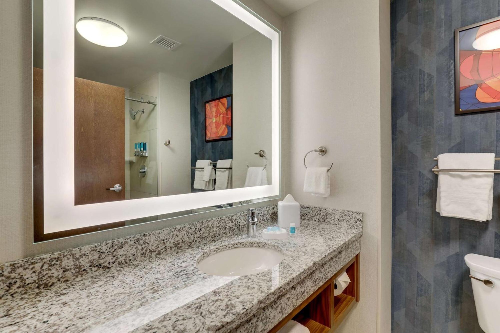 Drury Plaza Hotel Tallahassee Luaran gambar